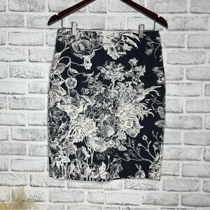 ann taylor loft pencil skirt black and white floral print womens size 4